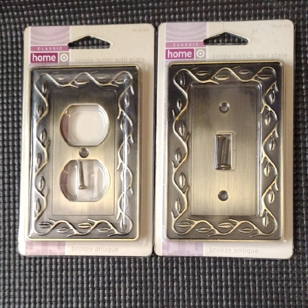 Bronze Antique Wall Plate Set